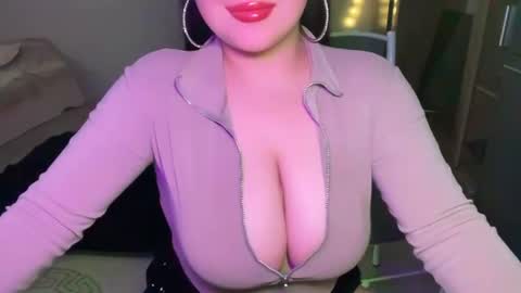 Snapshot of anora_sunny chatting on 06.27.26 Any online show from 06.27.26