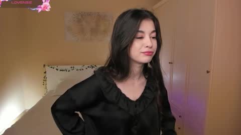 Anora  Emma online show from 01.31.26