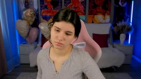 Anora online show from 03.25.26