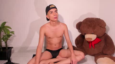 Jordan Mateo online show from 01.08.26