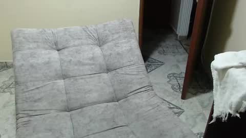 Snapshot of antara_girl chatting on 01.04.25 PAMELA online show from 01.04.25