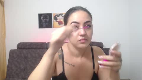 Anthonela Queen online show from 03.05.25