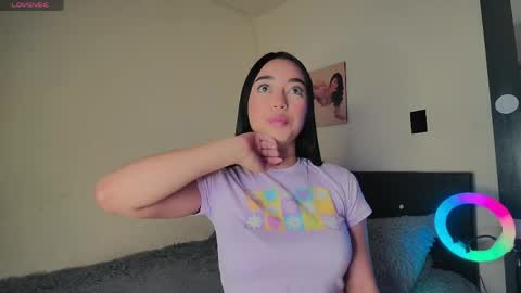 Anthonella online show from 04.17.26