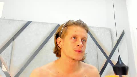 Anthonny Vegas online show from 04.05.26