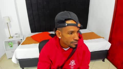 Snapshot of anthoy_wayans chatting on 01.23.25 online show from 01.23.25