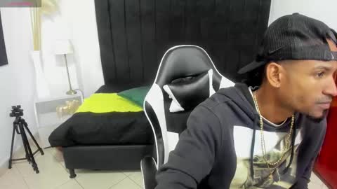       online show from 12.17.25