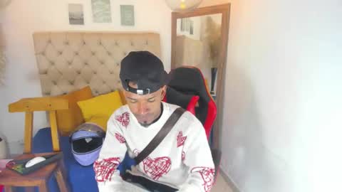       online show from 03.08.26