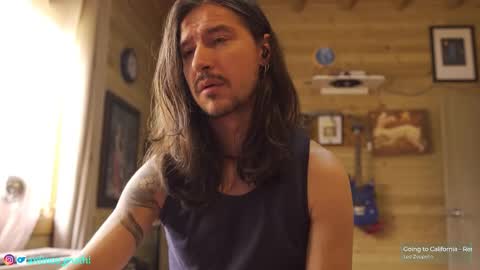 Snapshot of antinoo_gnothi chatting on 10.05.25 Antinoo Gnothi online show from 10.05.25