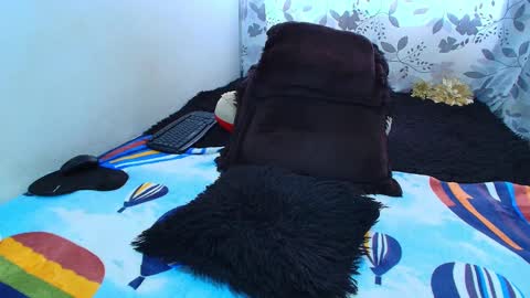 ANTONELLA WILLIAM  INDEPENDIENTE online show from 01.21.25