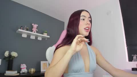 Snapshot of antonella_28_ chatting on 05.14.26 Antonella online show from 05.14.26