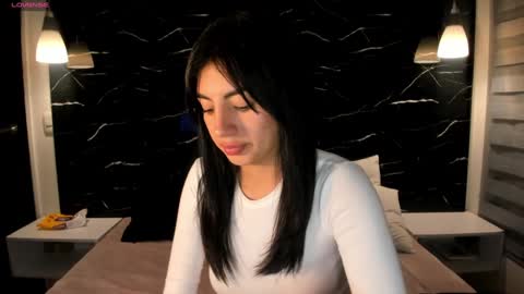 Snapshot of antonella__rouse chatting on 12.27.24 Antonella online show from 12.27.24