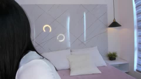 Antonella online show from 11.17.25