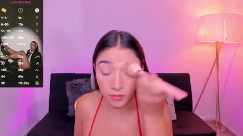 Snapshot of antonella_grayy chatting on 07.01.26 Antonella Grayy online show from 07.01.26