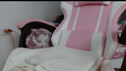 Snapshot of antonellacute6918 chatting on 09.12.25 antonellacute6918 online show from 09.12.25
