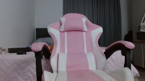 Snapshot of antonellacute6918 chatting on 09.17.25 antonellacute6918 online show from 09.17.25