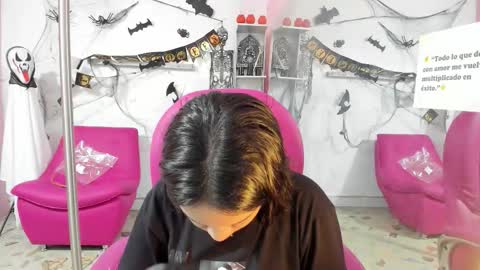 ANTONELLA online show from 11.07.25