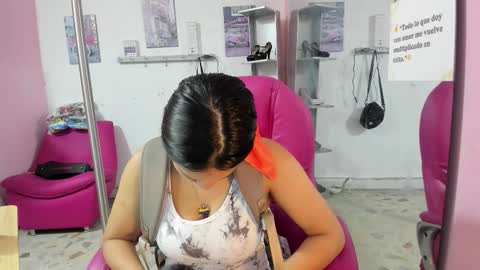 ANTONELLA online show from 01.14.26