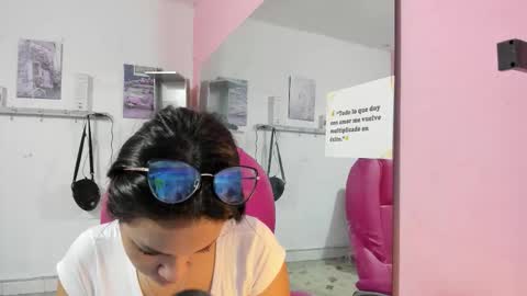 Snapshot of antonellakling_ chatting on 01.17.26 ANTONELLA online show from 01.17.26