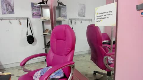 Snapshot of antonellakling_ chatting on 02.15.26 ANTONELLA online show from 02.15.26