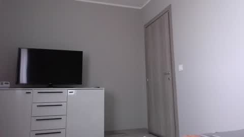 Antonia online show from 01.25.25