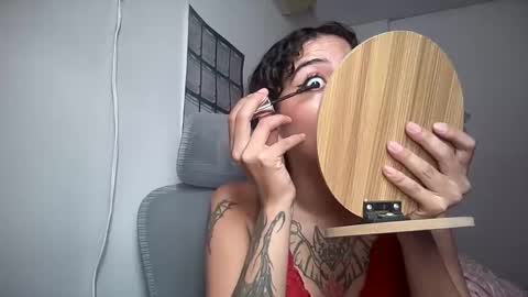 Antonia online show from 01.05.26