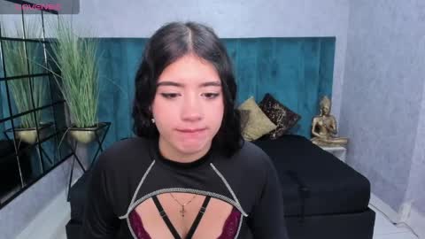 A N T O N I A online show from 04.01.26