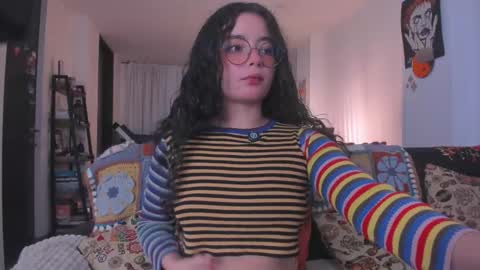 Snapshot of antoniart_ chatting on 02.11.26 Antonia online show from 02.11.26