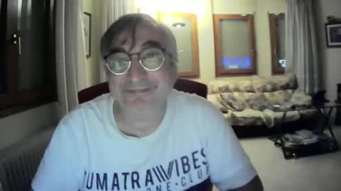 Snapshot of antonio2605 chatting on 12.22.24 Antonio online show from 12.22.24