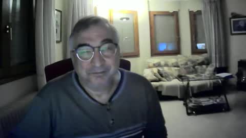 Snapshot of antonio2605 chatting on 01.22.25 Antonio online show from 01.22.25