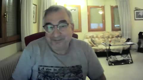 Snapshot of antonio2605 chatting on 01.31.25 Antonio online show from 01.31.25