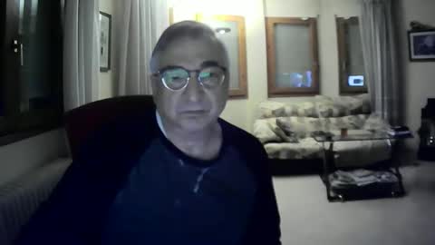 Snapshot of antonio2605 chatting on 02.09.25 Antonio online show from 02.09.25