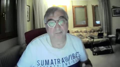 Snapshot of antonio2605 chatting on 03.10.25 Antonio online show from 03.10.25