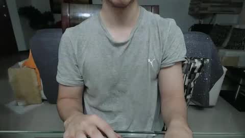 Snapshot of antonio_ricci chatting on 10.28.25 antonio_ricci online show from 10.28.25