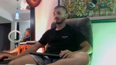 Hadez online show from 02.04.25