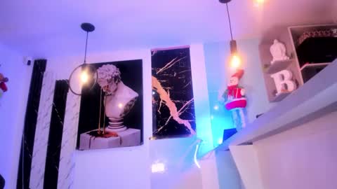 Snapshot of antoniomancinin chatting on 12.18.24 brendan and stiiven online show from 12.18.24