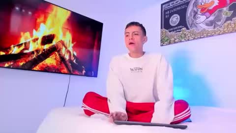 Snapshot of antoniomancinin chatting on 12.31.24 brendan and stiiven online show from 12.31.24