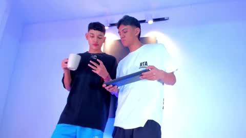 Snapshot of antoniomancinin chatting on 10.22.25 brendan and stiiven online show from 10.22.25