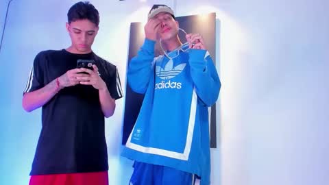 Snapshot of antoniomancinin chatting on 11.19.25 brendan and stiiven online show from 11.19.25