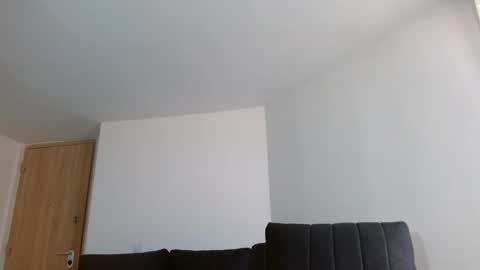 Snapshot of antonnella_x chatting on 03.10.25 antonnella online show from 03.10.25