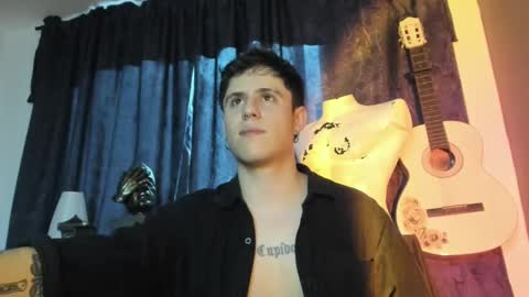 Snapshot of antonnello_ chatting on 09.10.25 antonnello_ online show from 09.10.25