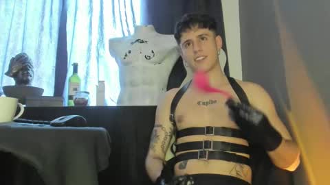 Snapshot of antonnello_ chatting on 09.19.25 antonnello_ online show from 09.19.25