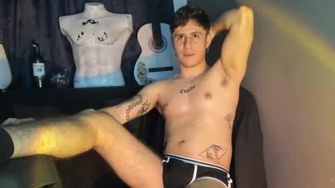 Snapshot of antonnello_ chatting on 09.25.25 antonnello_ online show from 09.25.25