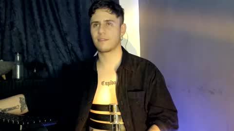 Snapshot of antonnello_ chatting on 11.09.25 antonnello_ online show from 11.09.25