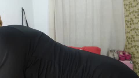 karol y antony online show from 02.17.25