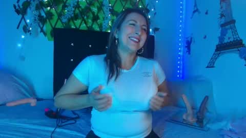 any mour online show from 11.16.25