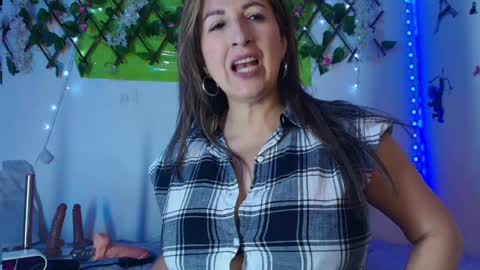 any mour online show from 04.08.26