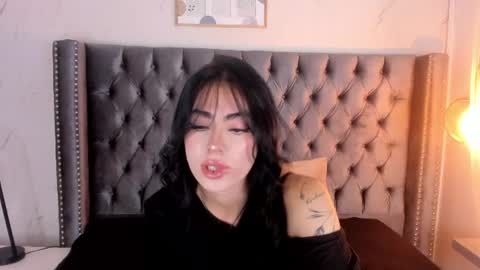 Snapshot of anya_belth chatting on 07.01.26 anya_belth online show from 07.01.26