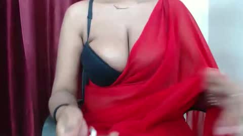 Snapshot of anya_kapoor chatting on 12.02.25 anya kapoor no face online show from 12.02.25