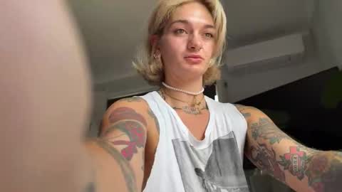 Isannah online show from 02.27.26