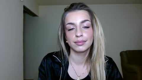 Anya online show from 04.20.26